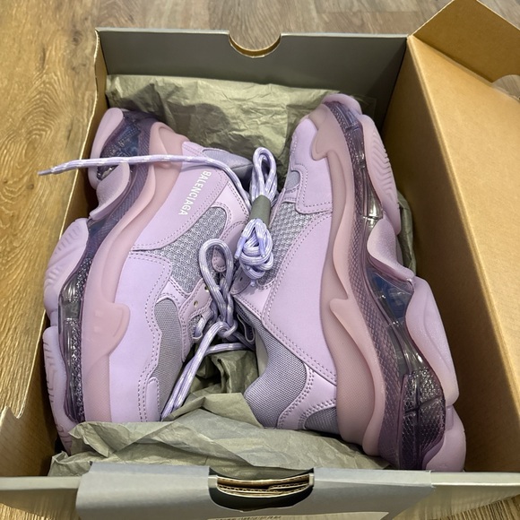 Balenciaga Lilac Men's Sneakers - Picture 6 of 7